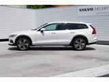 V60クロスカントリー ウルトラ B5 AWD 4WD 
