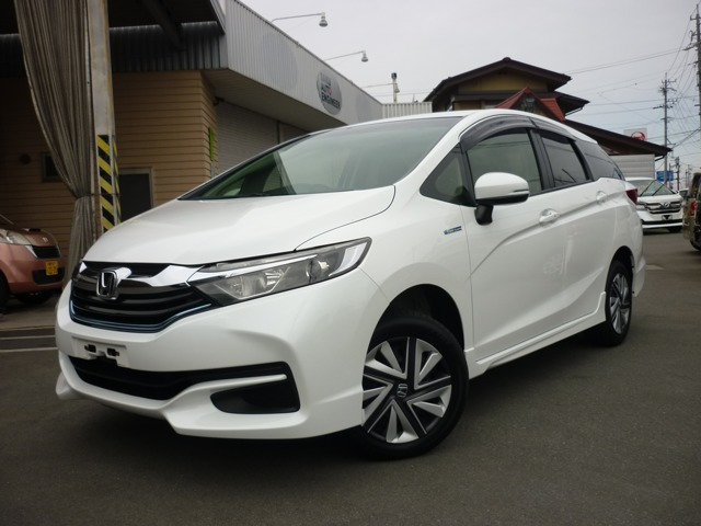 シャトル 1.5 ハイブリッド 4WD 