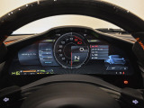 Apple CarPlayを装着。お手持ちのスマートフォンを繋ぎ、使い慣れたナビや音楽アプリを車載モニターで直感的に操作いただけます。