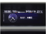 12.3インチフル液晶メーター装備!ステアリングスイッチを操作することで、メーターや地図画面、アイサイト専用画面に切り替えることが出来ます! にも瞬間燃費や航続距離等、様々な情報を表示してくれます!