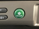 ★ECONスイッチ★ エコドライブを加速しよう!スイッチをONにすると、運転の仕方によるロスを抑え込み燃費をよくするようクルマが頑張ります(*^ー^*)燃費向上にチャレンジ♪
