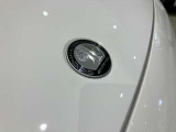 2階ショールームにはキッズスペースを完備しておりますので、お子様から目を離す事なくゆっくりと商談を進められます。是非ご家族皆さまでご来店下さいませ。メルセデス・ベンツの塗り絵などのおまけもあるかも?!