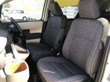 【運転席・助手席】です!実際お座りいただくのが分かりやすいと思いますので,ぜひお気軽にご来店ください♪状態もいいですよ☆