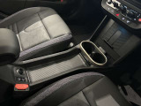 ドリンクホルダー・ワイヤレス充電