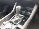 MTモード付です!MT感覚でシフトチェンジできます。MT車が少なくなってきた現在に面白さを取り入れた装備です。走る歓びを!