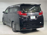 その他にも各種保険、お車の買取(T-UP)、JAF、TSカード、携帯電話などの取扱いをしております。詳しくはスタッフにお尋ねください。
