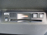 お得で便利なETCを装備♪ETCのメリットは料金がお得になるだけではありません!ETC専用出口ではスーイスイっと停止ぜずに通過できることもメリットです☆