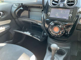 こちらに車検証を保管しておくと邪魔になりません。