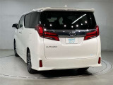その他にも各種保険、お車の買取(T-UP)、JAF、TSカード、携帯電話などの取扱いをしております。詳しくはスタッフにお尋ねください。