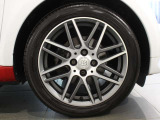 お気軽にお問い合わせください。Tel:075-325-0440 Mobile:070-2313-8676  中古車担当:時女まで