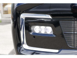 LEDフォグライトも装備されております。霧の中での運転はもちろん雨天での運転も安心です。