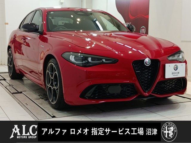ジュリア 2.0 ターボ ヴェローチェ 