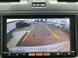 バックモニター目視では見えない車両後部もバッチリ見えます♪今では必需品ですよね。