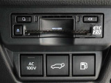 非常時やキャンプなどに役立つAC100Vコンセント付きです。ETCも装備してます。