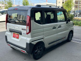 【ルーフレール】キャリアをつければスキー板や車内には積みきれない大きなものも運べてアウトドアレジャーを楽しむ人には欠かせない装備☆ドアミラーはリモート格納機能付きでとても便利です☆