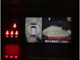 バックカメラで車庫入れも安心☆ 頼りすぎ注意です♪