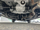 下回りの状態です。錆が少ない車です。