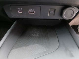 置くだけ充電 USB・タイプC充電差込