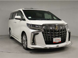 TOYOTA SAFETY SENSEは道路状況、車両状態、天候状態及びドライバーの操作状況などによっては、作動しない場所があります。あくまで運転補助機能です。