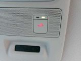 SOSコール 事故や急病時などにオペレーターが警察・消防への連携をサポート(登録が必要です詳しくはカーライフアドバイザーまで)