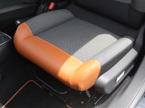 ◆全国納車可能です。納車方法及び費用につきましては、お気軽にコーディネーターまでご相談ください。遠方のご納車の際も我々がしっかりサポートさせて頂きます。お気軽にスタッフまでご相談下さい。