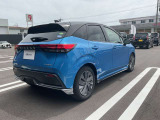 R2年式 ノート X ビビッドブルー/スーパーブラックのお車が入荷しました☆
