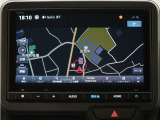 純正8インチHondaCONNECTナビ(VXM-245ZFEi)&バックカメラが装備されているので、普段の使い勝手もロングドライブも快適です。
