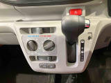 納車前にはプロのメカニックが、各部の点検を行います。ディーラーにしか出来ない品質、そしてサービスできっと満足していただけると思います!