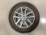 当社にてデモ走行時に装着していた中古スタットレスタイヤ+ホイール4本セットを用意致しました。(2024年製、タイヤ+ホイールは現状渡し、保証対象外です)