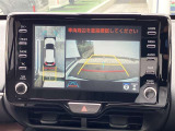 【全周囲モニター】フロント+サイド+バックにカメラが装着されています。車庫入れが苦手な方もこれがあれば安心ですね。