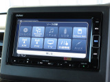 ナビゲーションはギャザズメモリーナビ(VXM-234VFi)を装着しております。AM、FM、CD、DVD再生、Bluetooth、音楽録音再生、フルセグTVがご使用いただけます。