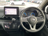 運転席廻りは操作しやすく安心できます