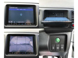 フロントの死角をモニターに映して安全運転をサポートする便利な【フロントカメラ】が付いています!