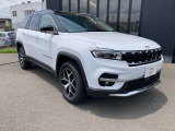 コマンダー 2.0 リミテッド ディーゼル 4WD 