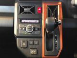 温度を設定すれば、自動で車内の温度管理をしてくれる優れものです♪ATミッションで運転楽々