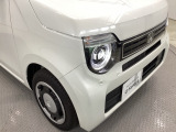 ヘッドライトで、個性も光る 、長く乗っていたい車です。