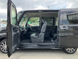 弊社ではメンテナンスパックをご用意しております。プロの目でしっかりチェックしたお車ならロングドライブも安心、うっかり忘れがちなメンテナンスも事前に案内状やお電話で時期をお知らせいたします。