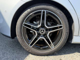 お車によって新車保証継承、2年保証がお選びいただけます。詳しくはスタッフまでお問い合わせください。