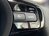 ■アダプティブクルーズコントロール(ACC)■前走車との車間距離を維持しながら、設定した車速内で自動的に加減速の支援を行います。高速道路や長距離運転の際に便利な機能です!
