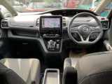 セレナ 1.2 e-POWER ハイウェイスターV 