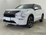 アウトランダー PHEV 2.4 P 4WD 本革シート
