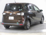 ボディクリーニング後、愛車をピカピカの状態へ保護するコーティング「ブライトパック」がおススメです!水垢がつきにくく、手入れがしやすくなりますよ!いつも愛車をきれいにしておきたい方におススメです。