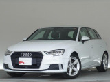 2001年オープン。 Audi正規ディーラーとして最も歴史のあるAudi 江戸川は、2フロアに分かれるガラス張りのショールームです。