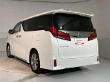 その他にも各種保険、お車の買取(T-UP)、JAF、TSカード、携帯電話などの取扱いをしております。詳しくはスタッフにお尋ねください。