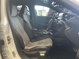 ご覧いただきありがとうございます。車両詳細等お気軽に店舗スタッフまでお問い合わせください。