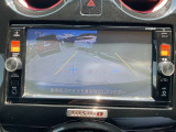 バックで駐車の際に役に立つバックモニターです。