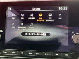 Bluetooth対応の日産純正ナビなのでスマホの音楽を車内で聴けるのでお出かけの時もお気に入りの曲を聴きながらノリノリドライビング♪