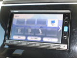 ナビゲーションはギャザズメモリーナビ(VXM-174VFi)を装着しております。AM、FM、CD、DVD再生、Bluetooth、フルセグTVがご使用いただけます。
