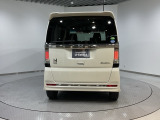 Honda認定中古車ディーラーだからこそ「安心 安全 信頼 満足」のサービスを提供いたします。保証制度やメンテンスパックはもちろん、安心のための自動車保険にJAFなども取り扱っております。