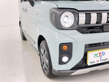フォグランプ装着車です。暗い夜道の車両前方を明るく照らします